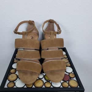 Free People | brown wedges size 37